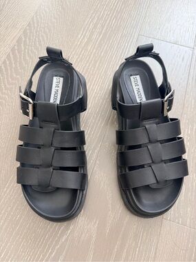 Steve Madden Sandals (US 6.5/7, EU 37)